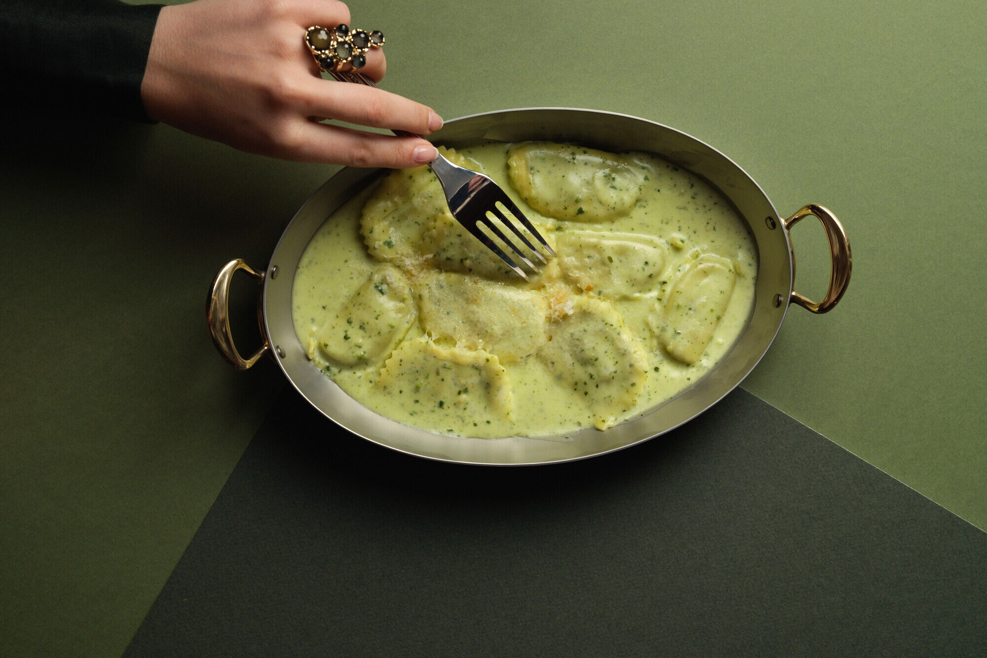 ravioli con pesto